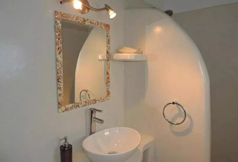Triple Room Sea View, Zisis Pension