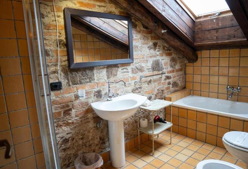 Номер Стандарт, Residenza L Antico Borgo