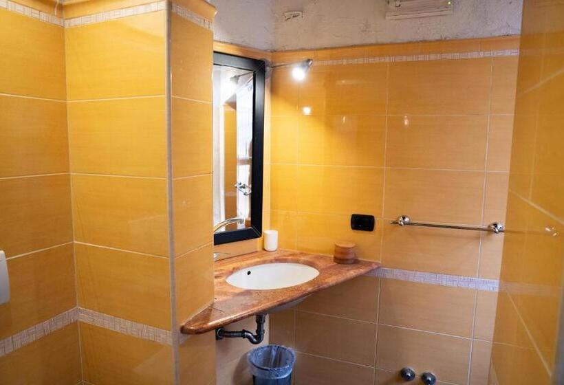 标准三人间, Residenza L Antico Borgo