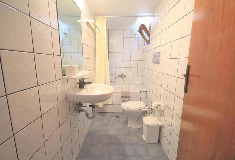 آپارتمان سوپریور 2 خوابه, Delphi