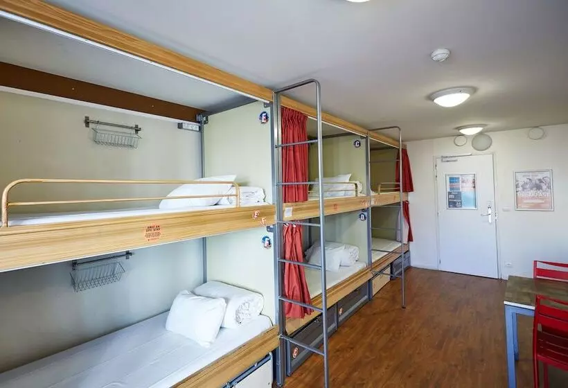 Lit en Chambre Partagée avec Salle de Bain Partagée, St Christopher S Inn Paris Canal