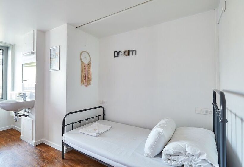 スタンダードルーム, St Christopher S Inn Paris   Canal