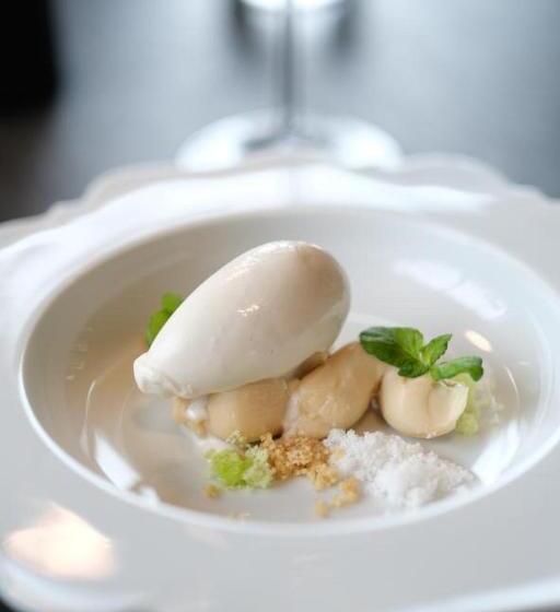 اتاق استاندارد با چشمانداز دریاچه, Natiia Relais Adults Only