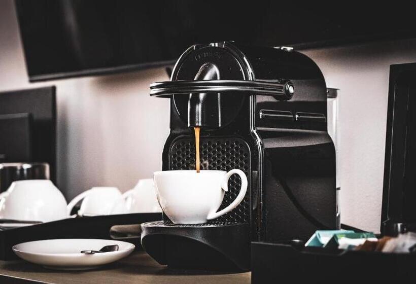 اتاق استاندارد با چشمانداز دریاچه, Natiia Relais Adults Only