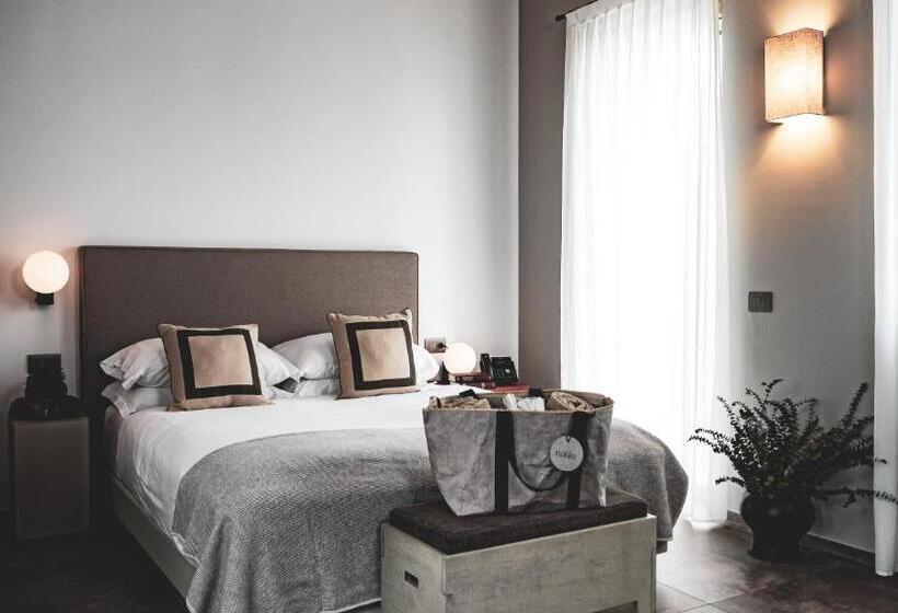 اتاق لوکس, Natiia Relais Adults Only