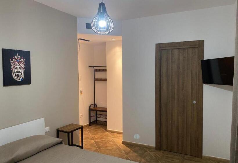 带阳台的豪华间, Dream Corleone One