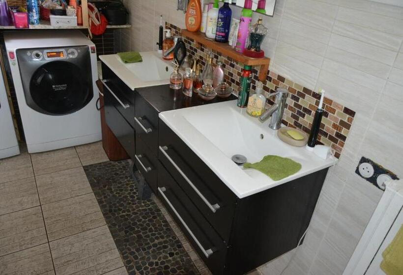 חדר סטנדרט עם מיטת קינג, La Grande Jaougue