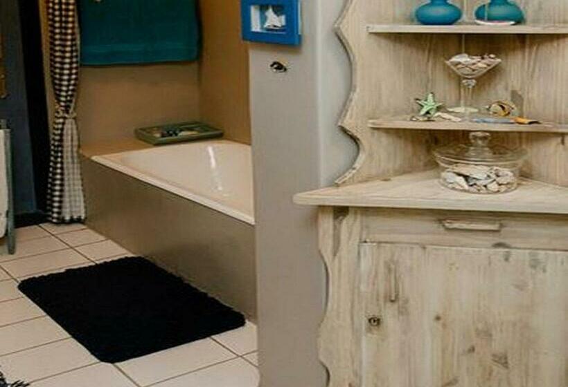 패밀리 룸, Coco Cabana Guest House