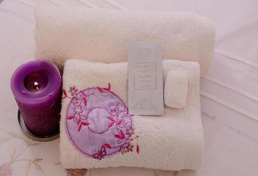 디럭스 룸, Coco Cabana Guest House