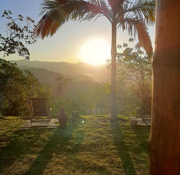 جناح, Pousada Sítio Rústicu S