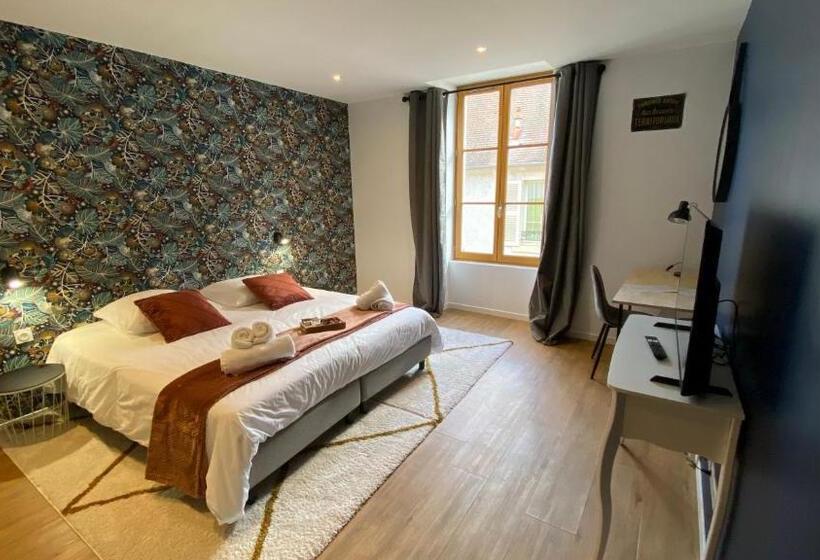 带大床的高级房间, Restaurant La Place