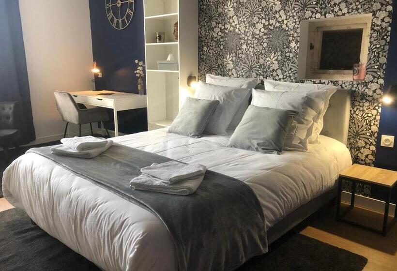 高级大房间, Restaurant La Place