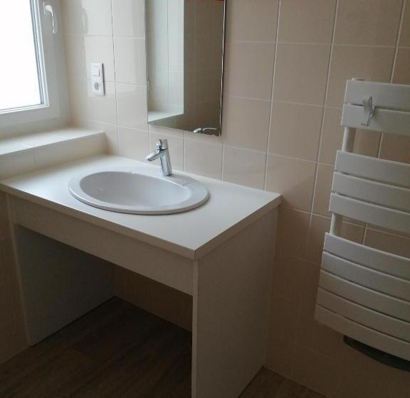 חדר בסיסי, Le Jardin Des Saisons