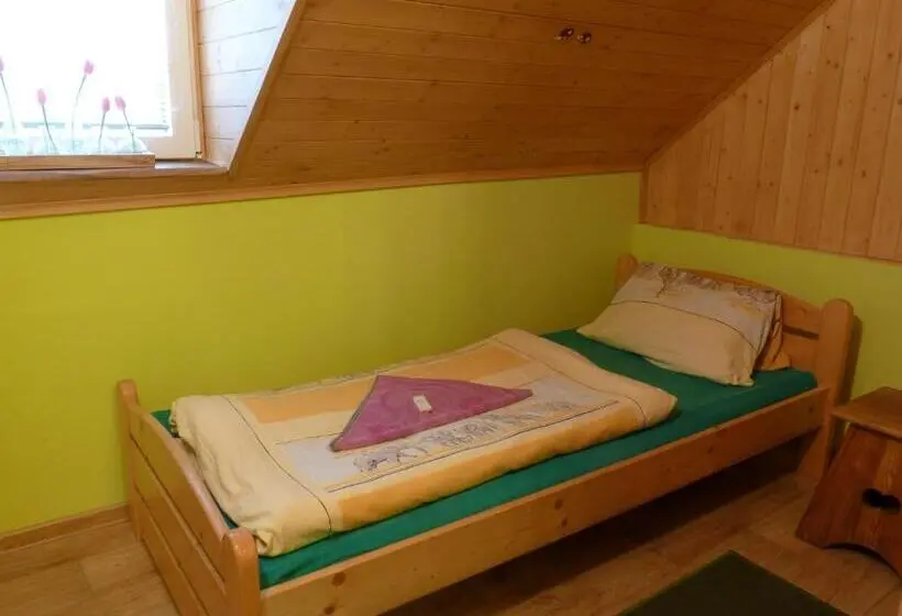 デラックスの４人部屋, Penzion Obora