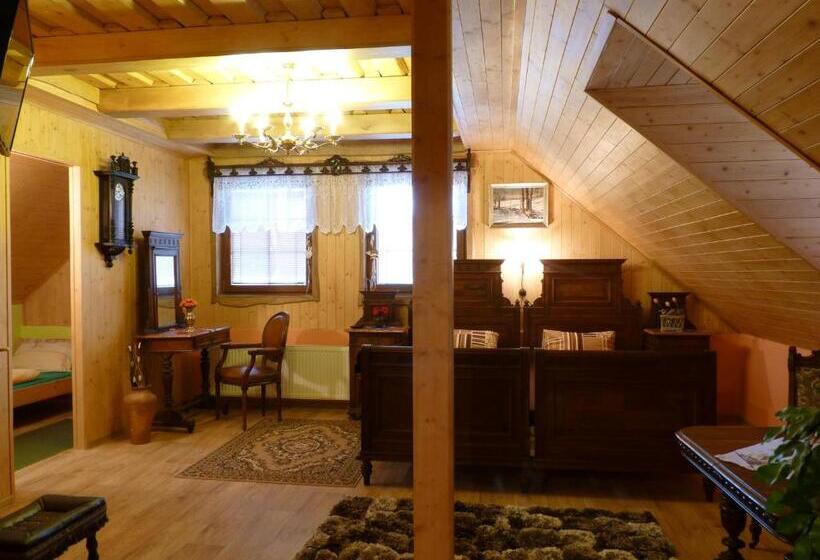 חדר דלוקס לארבעה, Penzion Obora