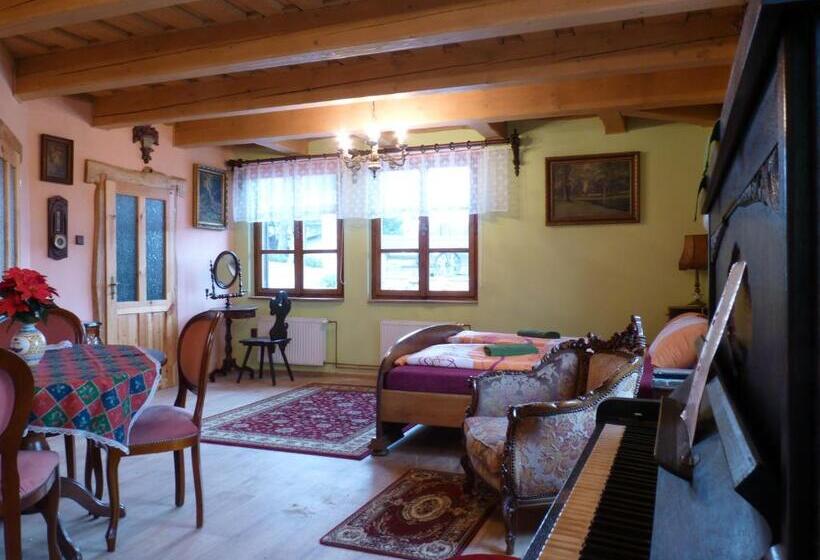 דירת חדר סופריור, Penzion Obora