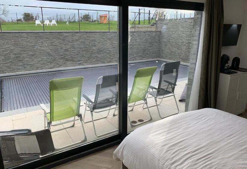 اتاق استاندارد با چشمانداز استخر, Durbuy House Le Noyer