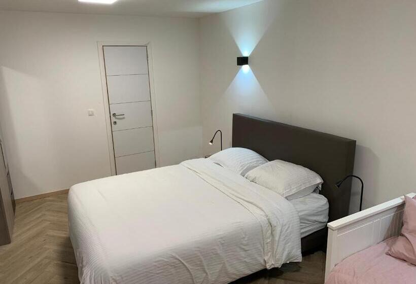 اتاق خانوادگی, Durbuy House Le Noyer