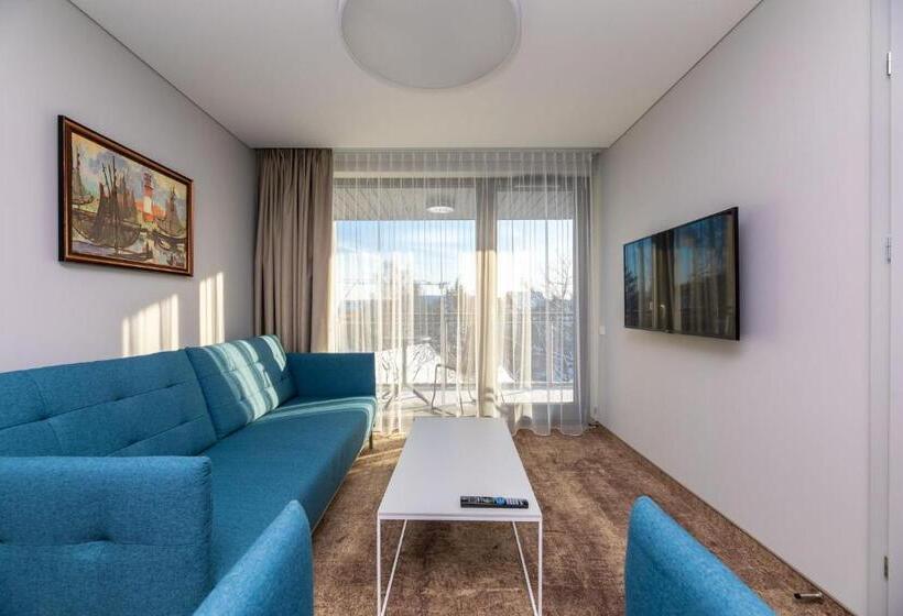 سوییت, Spa Nida