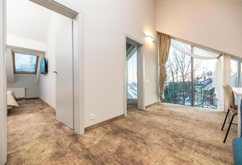 آپارتمان 2 خوابه, Spa Nida