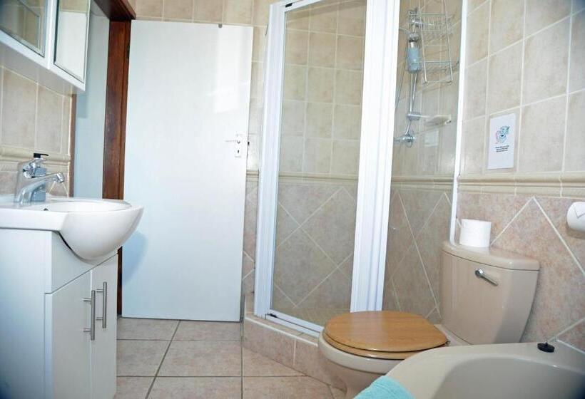 Апартаменты 1 Спальня с Террасой, Billfish Apartments