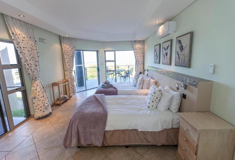 חדר לארבעה סטנדרטי עם מרפסת, Danara Place