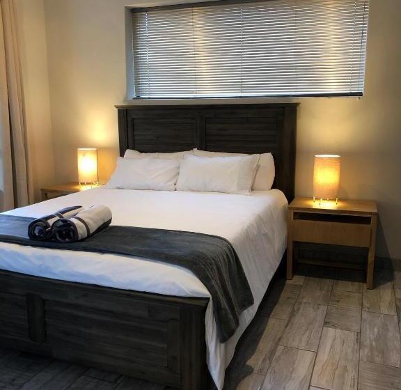 豪华工作室, Forest Hill Wilderness