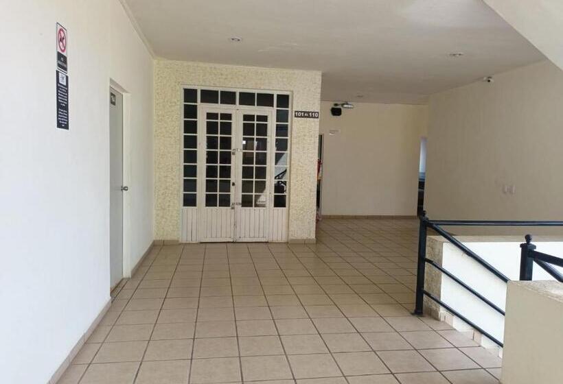 غرفة قياسية ثلاثية مزودة بشرفة, Albatros