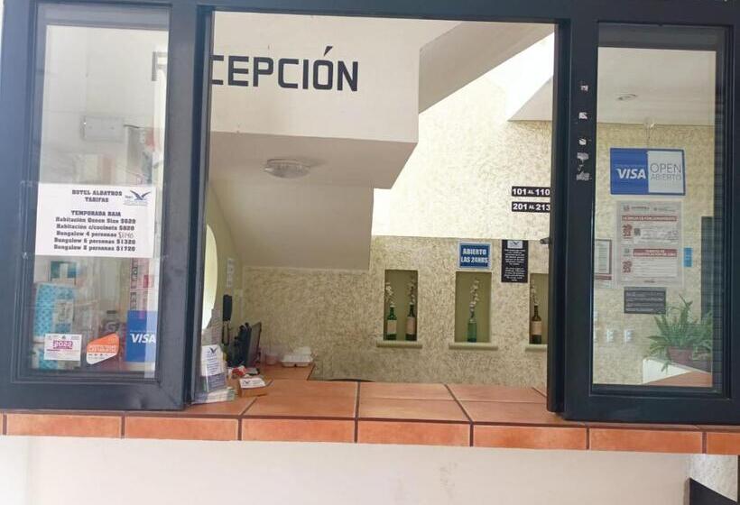 غرفة قياسية, Albatros