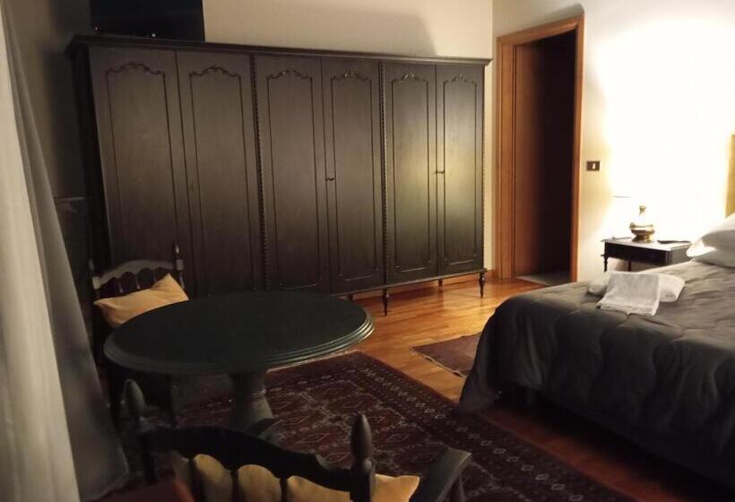 Номер Стандарт, 49 Le Contesse Ide