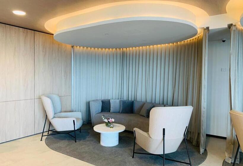 景色の見える一ベッドルームアパートメント, Skygarden Luxury Condo