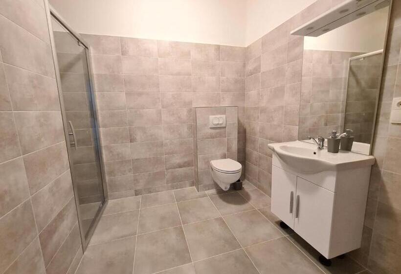 Апартаменты 2 Спальни, Ubytování Na Nové