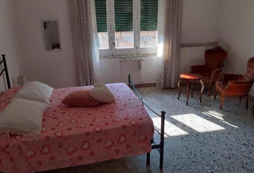 اتاق استاندارد, A Casa Di Adele