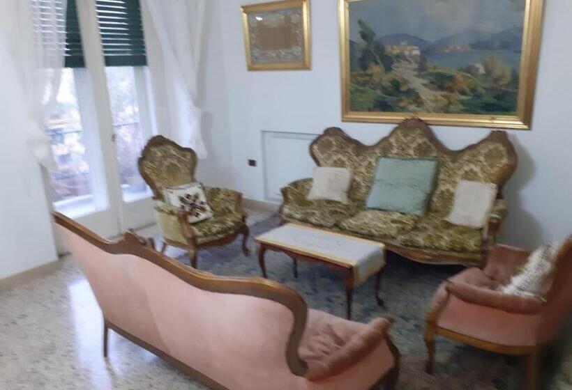 اتاق لوکس, A Casa Di Adele