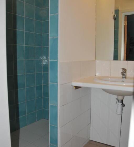 スタンダードルーム, La Source Du Broly