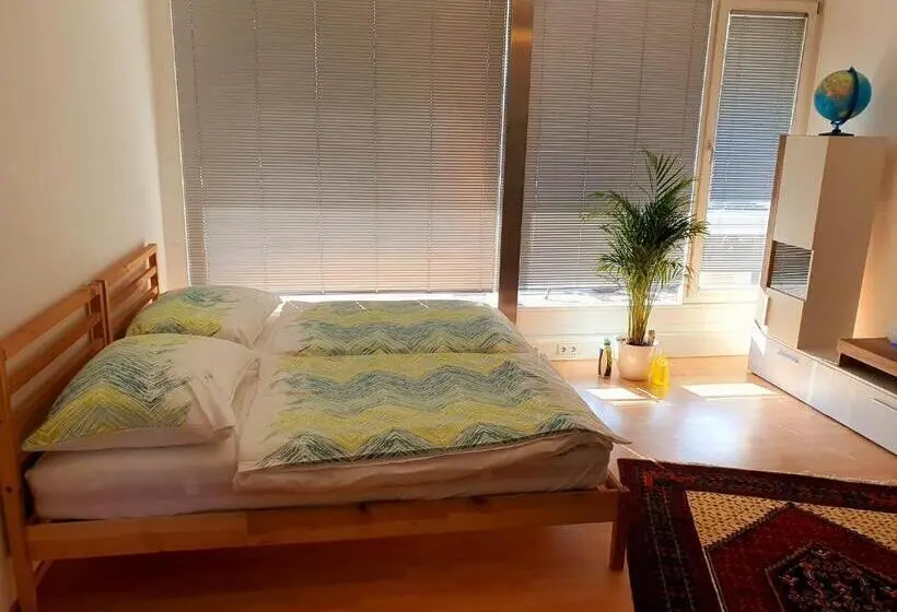 スタンダードルーム, Apartments Cheztom Nenzing