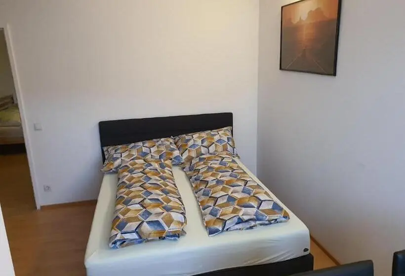 スタンダードルーム, Apartments Cheztom Nenzing