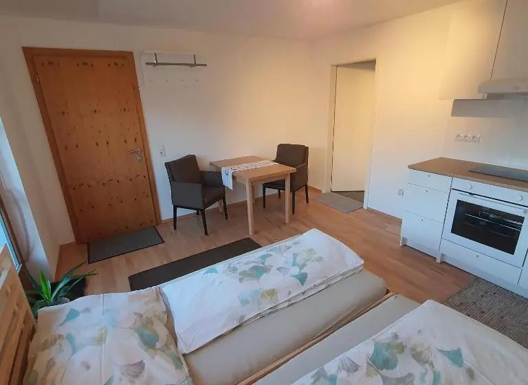 デラックスルーム, Apartments Cheztom Nenzing
