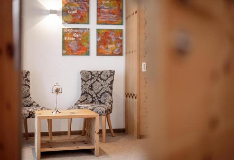 Апартаменты 1 Спальня, Alpen Comfort Hotel Central