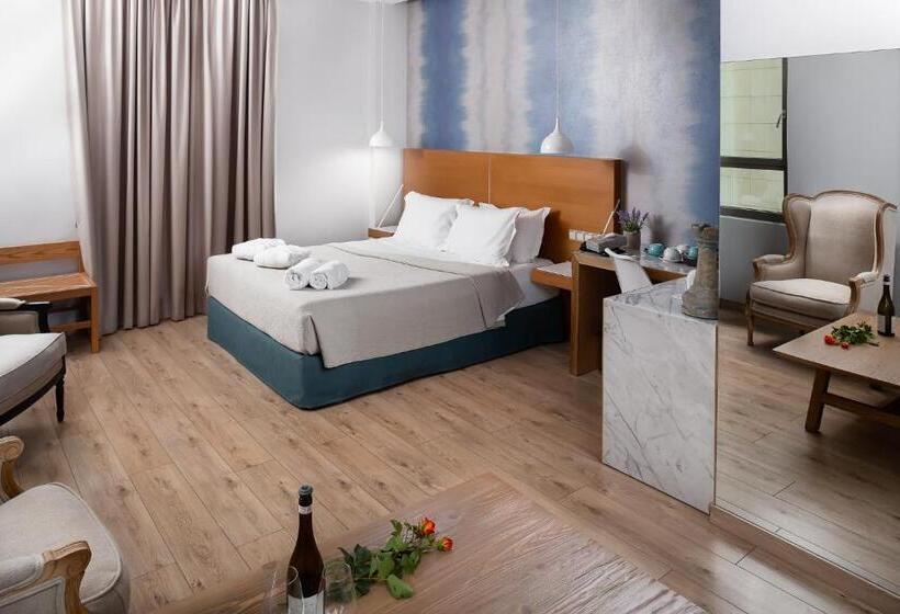 景色の見えるトリプルスタンダードルーム, A For Athens