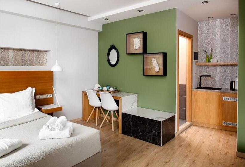 ジュニアスイート, A For Athens