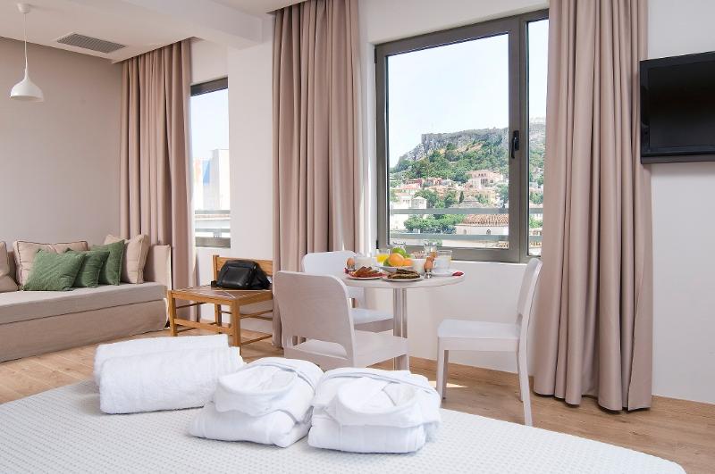 Quarto Triplo Estandar com Vistas, A For Athens