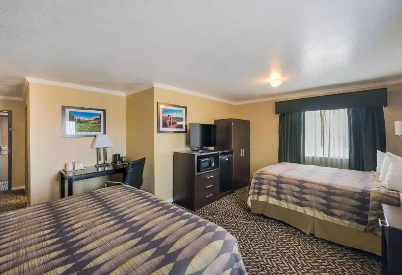 Standard-huone King-vuode, Best Western Richfield Inn