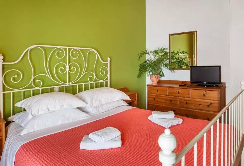 Classic room with balcony, Erofili Hotel And Suites