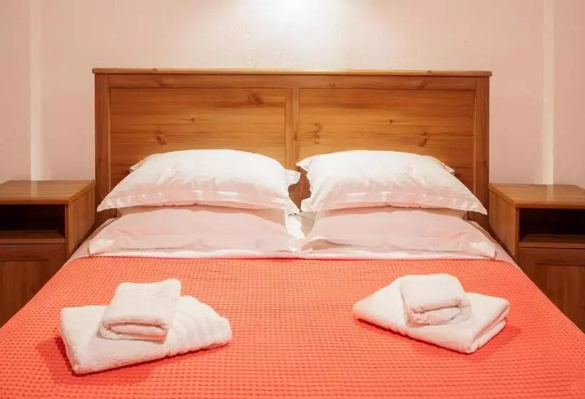 Classic room with balcony, Erofili Hotel And Suites