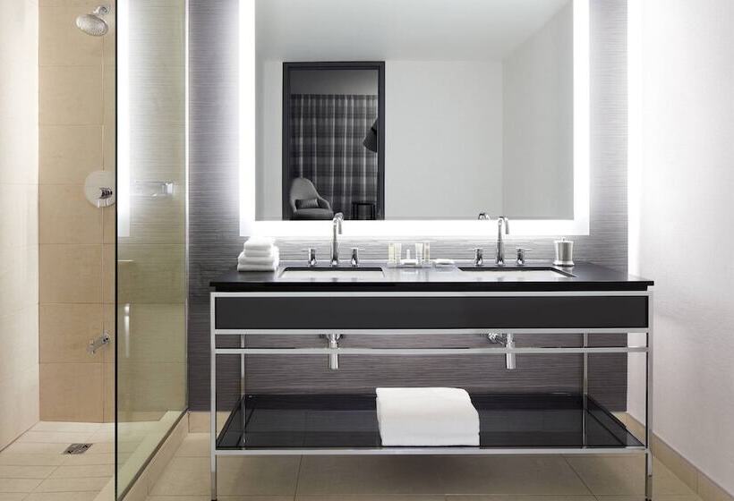 高级套房, Marriott Montreal Airport In Terminal