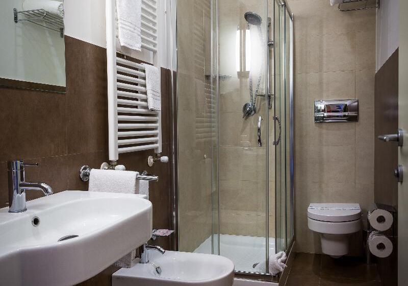 اتاق سوپریور, Modica Palace