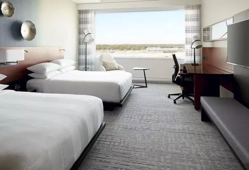 ２ダブルベッドのスタンダードルーム, Marriott Montreal Airport In Terminal