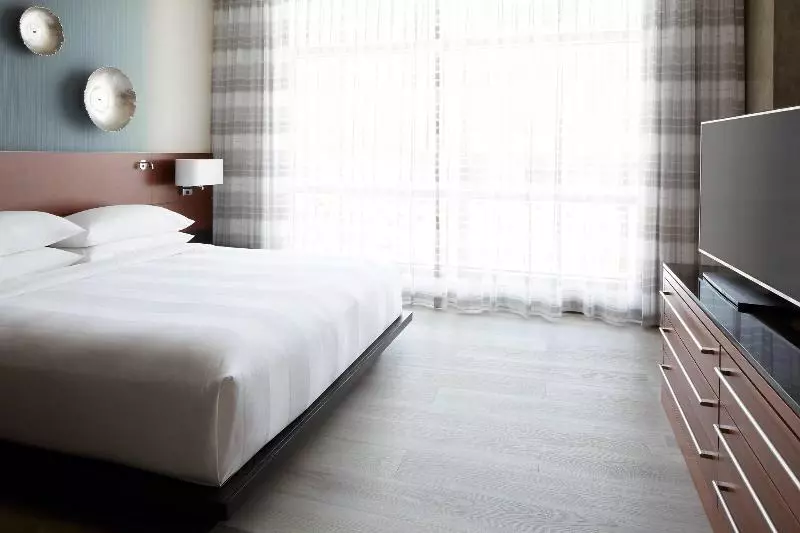 プレミアムスイート, Marriott Montreal Airport In Terminal