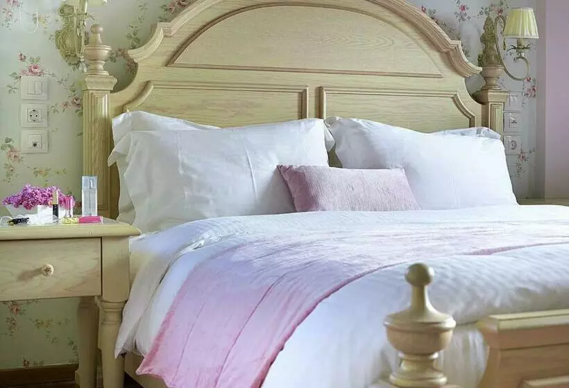 اتاق لوکس با چشم‌انداز دریا, Stevalia Hotel & Spa